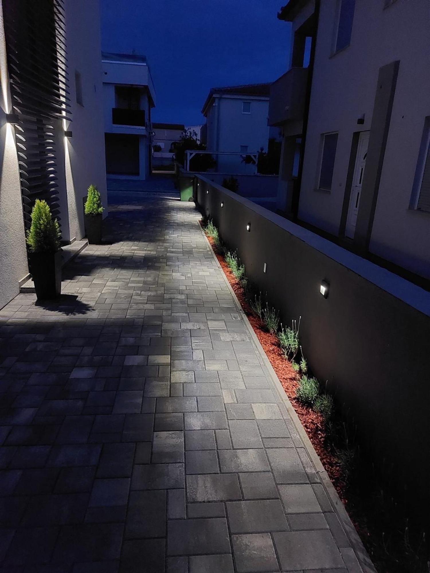 Monachus Apartments 维尔 外观 照片