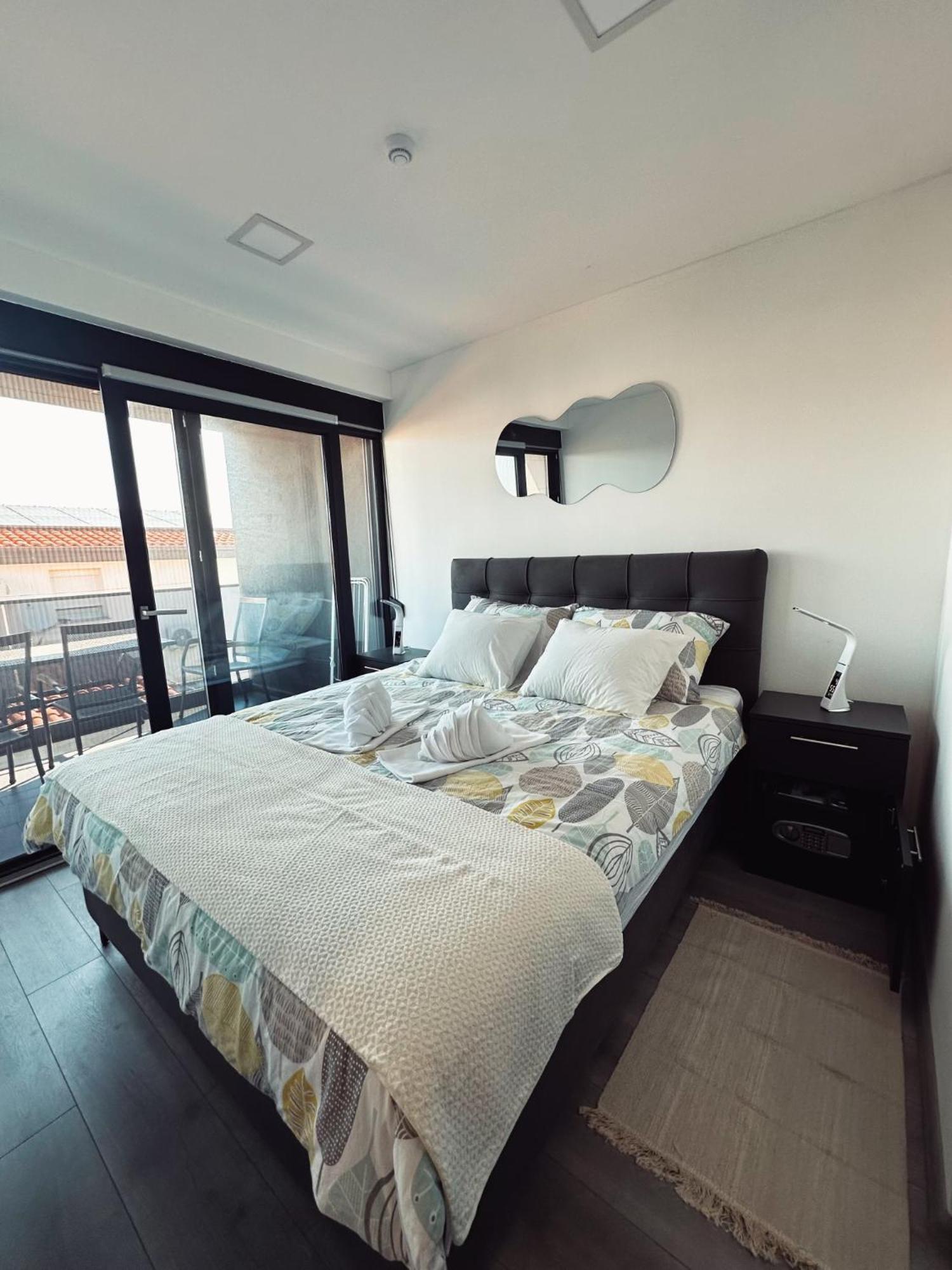 Monachus Apartments 维尔 外观 照片